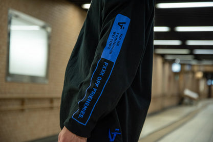 Vav FRIENEMIES Long Sleeve T-shirt
