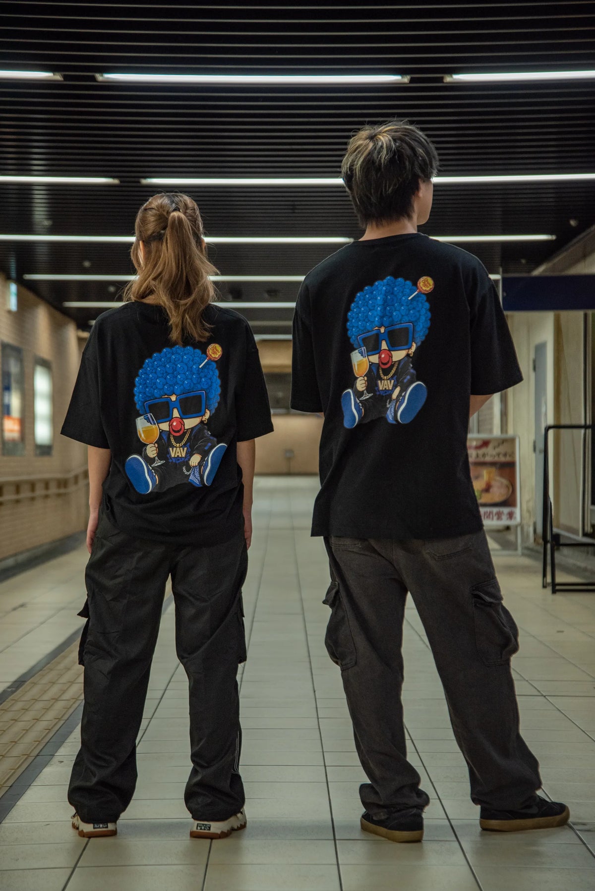 Vav FAKE BABES T-shirt